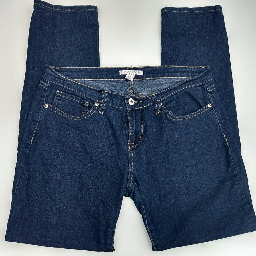 Forever 21 Skinny Jeans European size 30